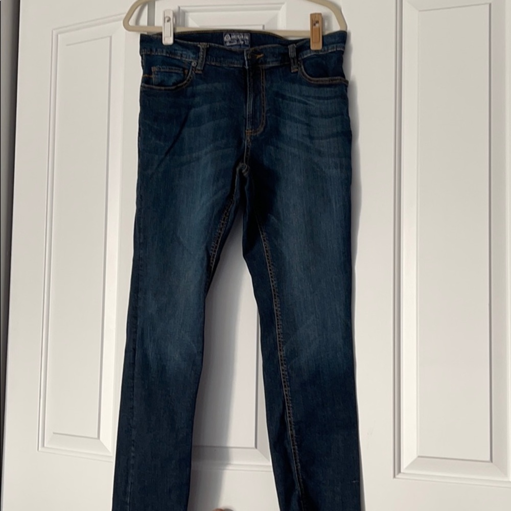 Pre -owned American Rag Jeans size 31W x 32 L